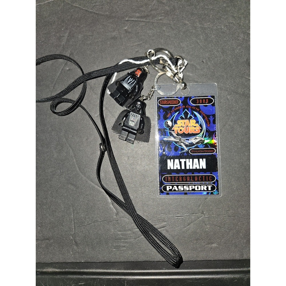 Star Tours Intergalatic Passport With Keychsins Darth Vader And Darth Maul Sith